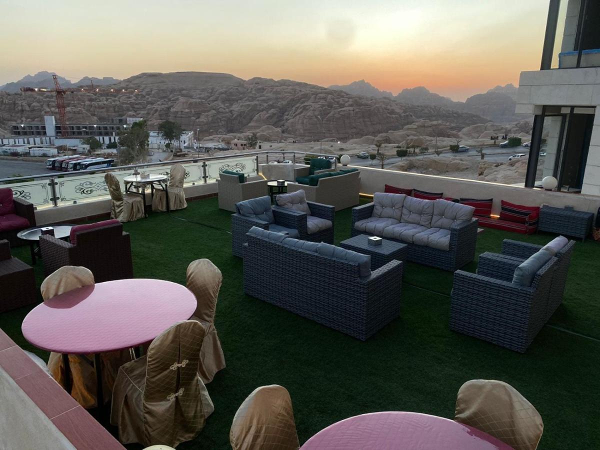 Venus Hotel Wadi Musa Exterior foto